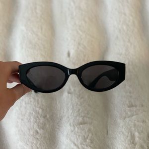 & other stories cat eye sunglasses in black with pouch